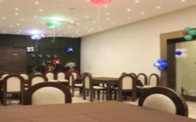 Hotel Surpin Palace