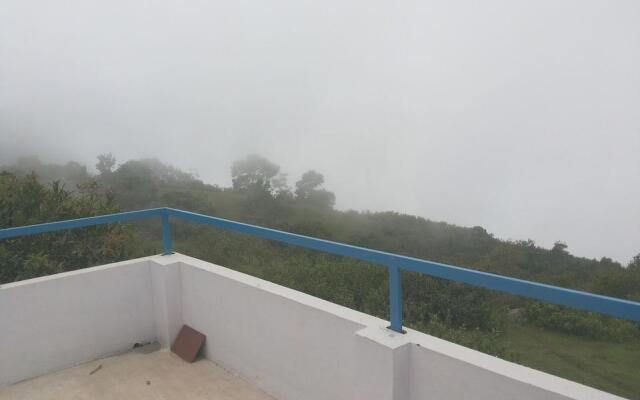 Mist Valley Resort
