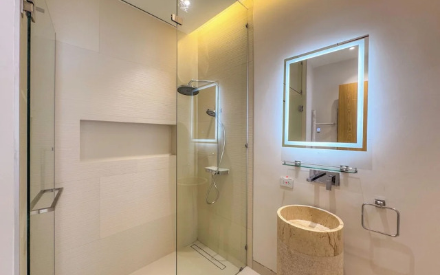 Luxury 3BR Pool Villa PrideLux 4 L10