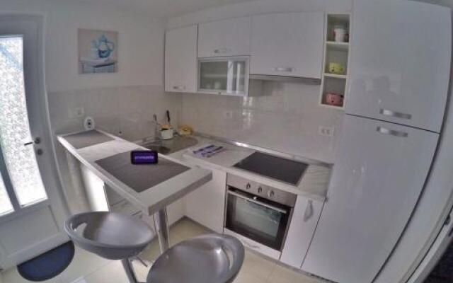 Studio apartment More