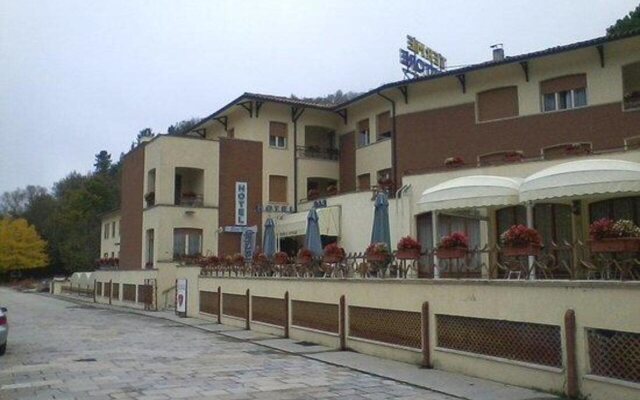 Hotel Terme di Frasassi