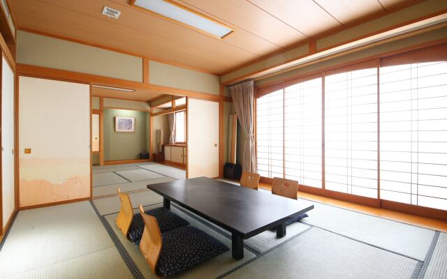 Ashiwada Hotel