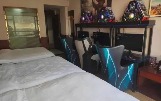 The Wall Street Holiday Hotel