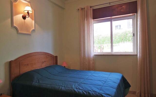 A10 Windmill 1 Bed with Pool by Dreamalgarve