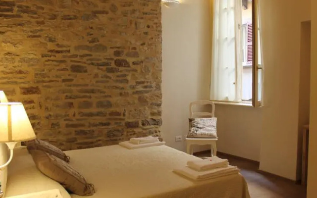 Botton d Oro Gombito 3