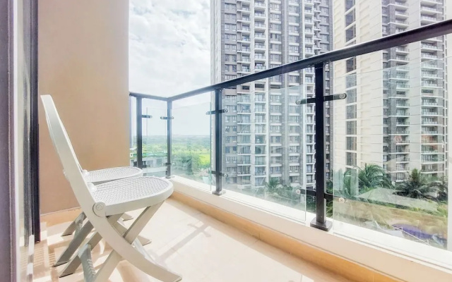 Spacious And Homey Living 3Br At Sky House Bsd Apartment