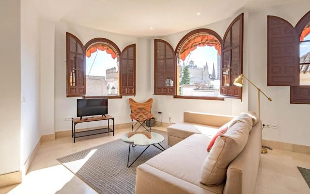 Alianza Giralda Sky view by Valcambre