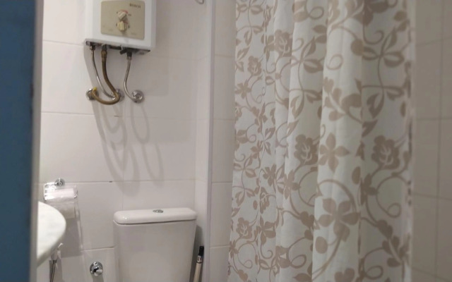 Apartamentos em Gomes Carneiro 84/Copanema