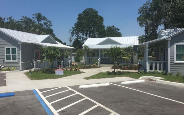 Beyond The Wall Bed and Breakfast