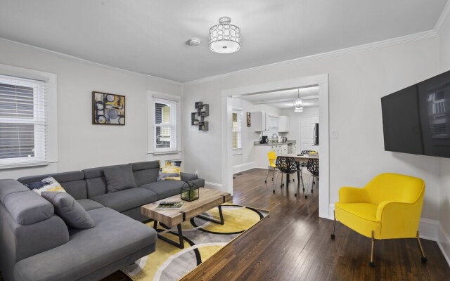 Spacious House in Charlotte