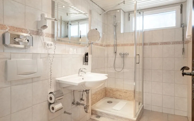 Hotel Zur Heidschnucke - Spa & Nature Resort