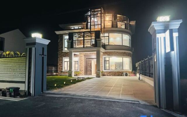 Yuanxu Homestay (Lingang Dishuihu Branch)