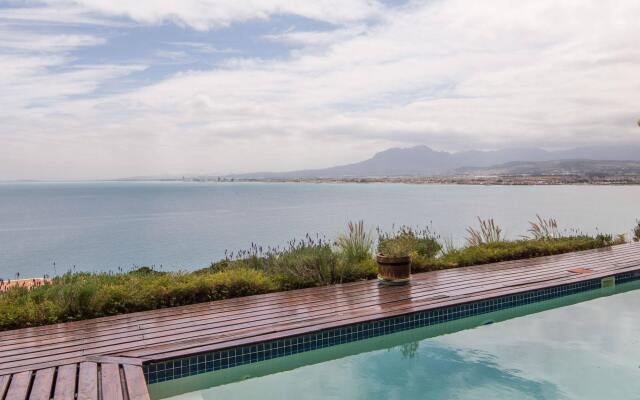 Gordon'S Bay Luxury Apartments