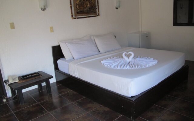 Mito's Palace Boracay