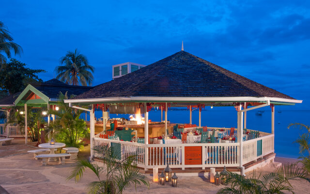 Sandals Negril - ALL INCLUSIVE Couples Only