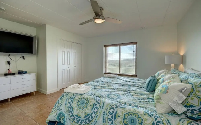 Island 170 3 Bedroom Condo