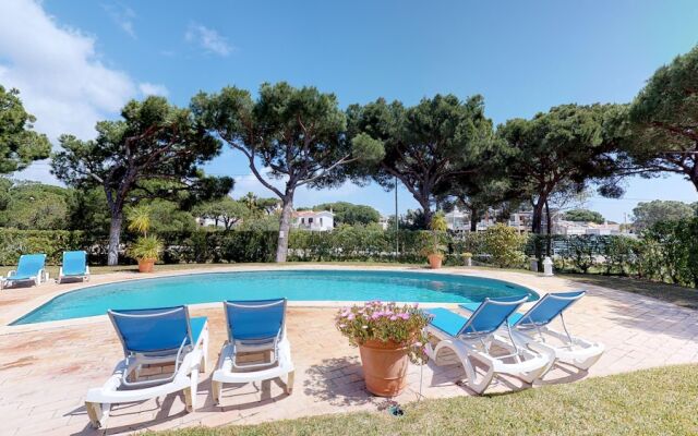 Villa Tolima Vilamoura 4 Bedroom With Pool