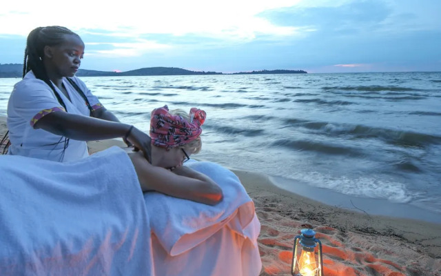 Brovad Sands Lodge