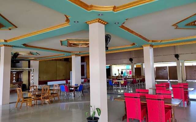 OYO 2994 Hotel Wedika