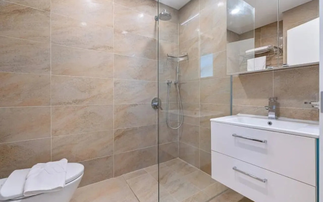 Saigon Finest - IDG Suites Collection - 12J