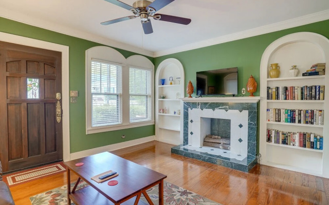 Quaint Jefferson Duplex: Walk to Downtown