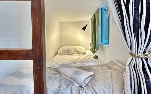 Darna Hostel