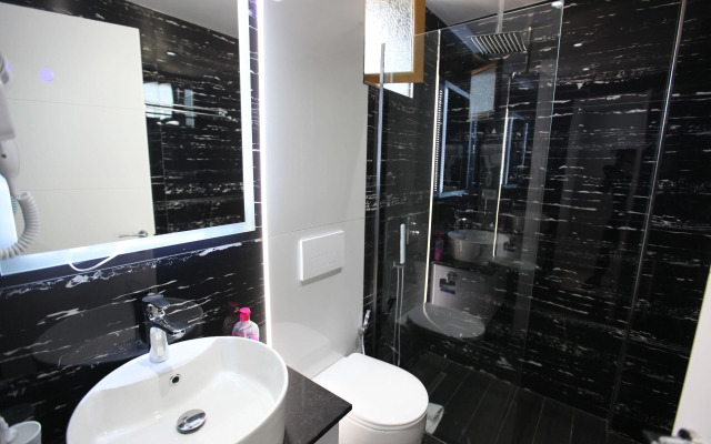 Central Park Hotel Ksamil