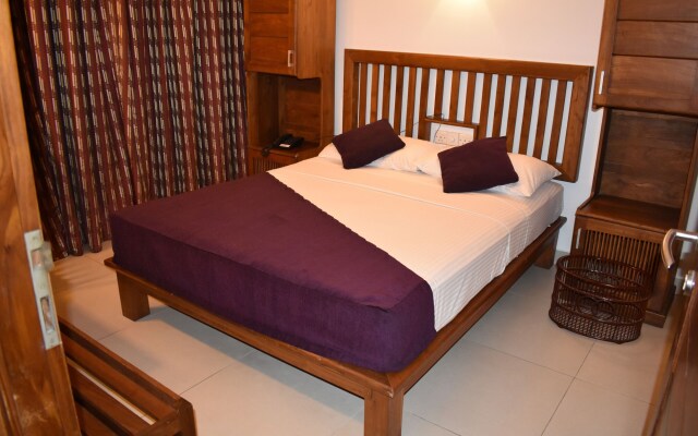 Port View City Hotel