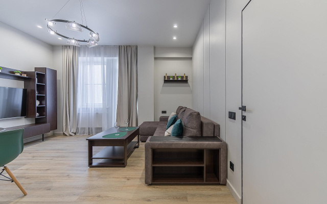 Top House на Крупской 14