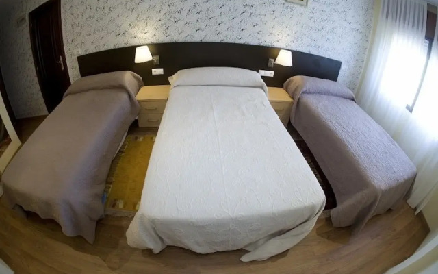 Pensión O Cruceiro da Ulla