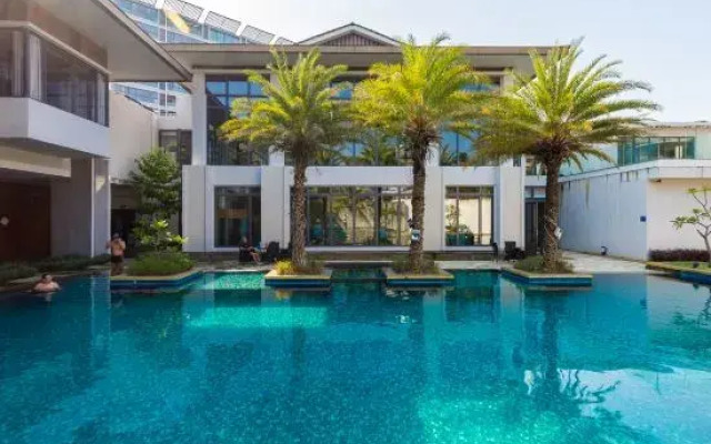 Cobblestone Holiday Apartment (Lingshui R&F Ocean Happy World)