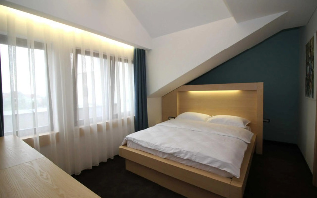 Hotel International Prishtina