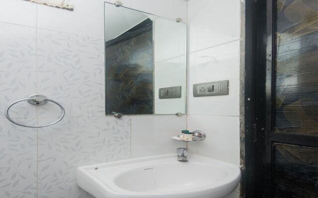 OYO 4269 Hotel Sai Residency
