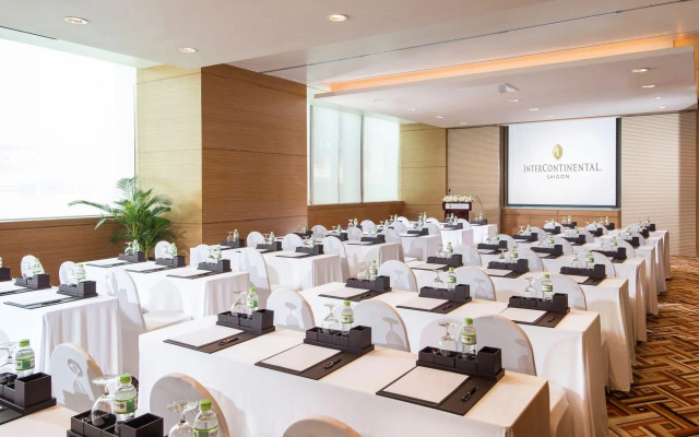 JW Marriott Hotel & Suites Saigon