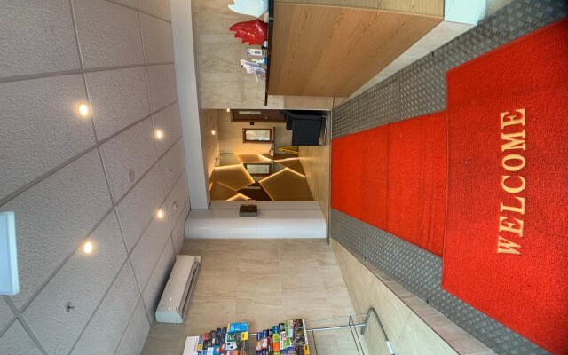 Goodview Hotel