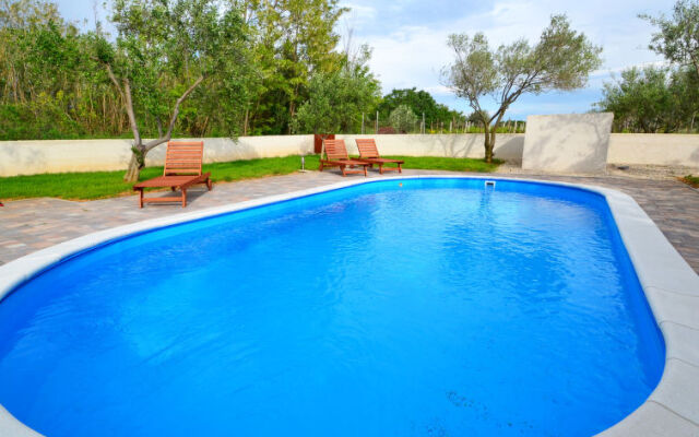 Apartmani Ana Vir