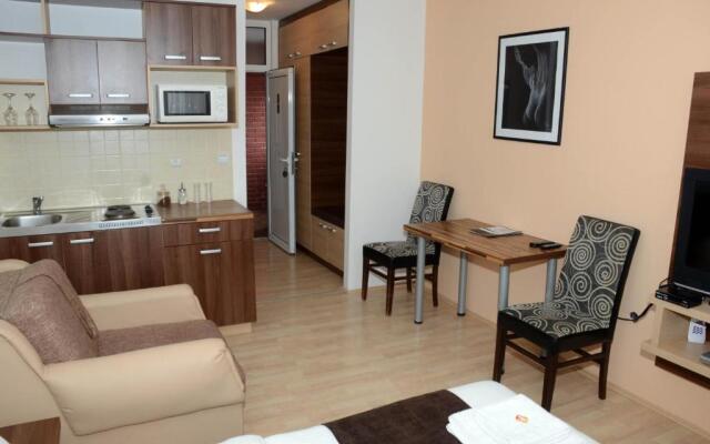 Apartments Zlatna Ribica