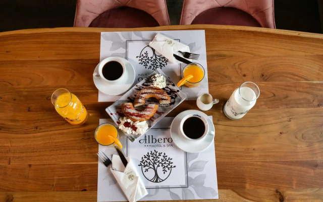 Albero Hotel