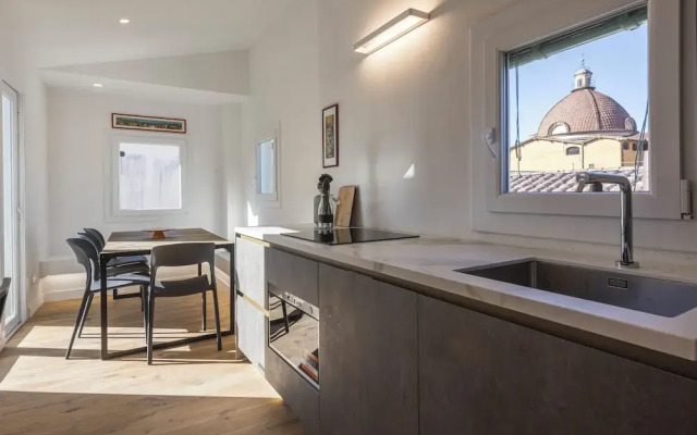 Santa Maria Novella penthouse by MMega