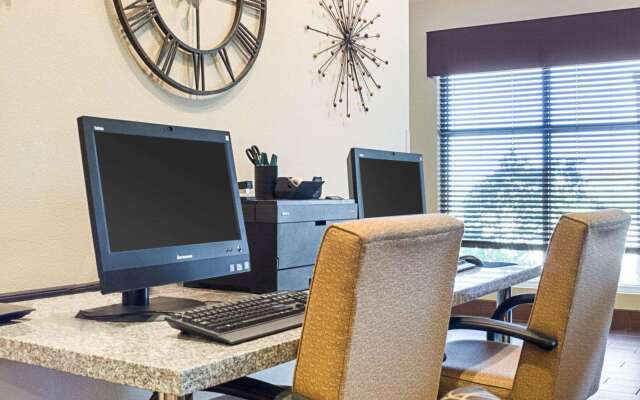 Quality Inn & Suites