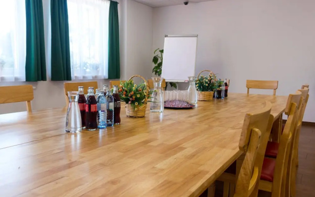 Winrooms Seminar Hotel & Apartments Wiener Neustadt
