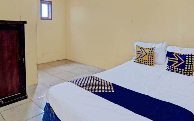 Hotel O Lili Kost SyariahNearKetapang Royal City