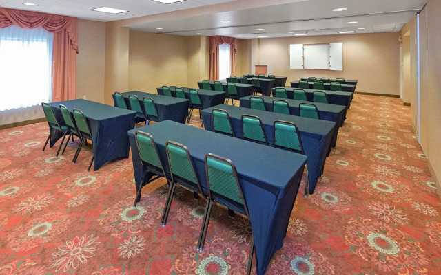 Hampton Inn & Suites Blairsville