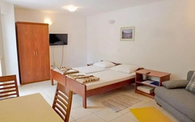 Vlado - 300 m From Pebble Beach - SA4