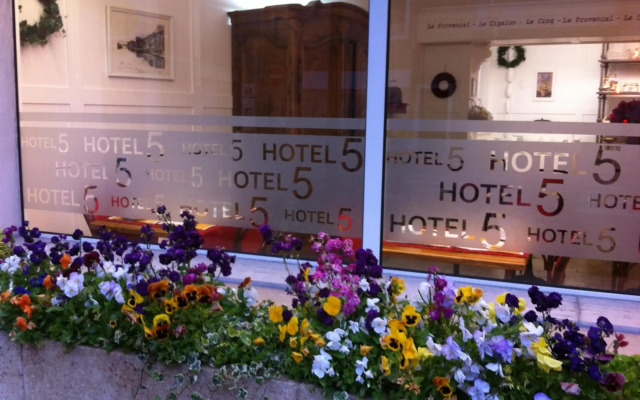 Hôtel Martigues Le 5