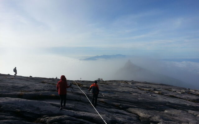 Laban Rata Resthouse Hostel