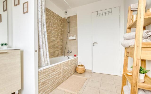 Superbe T2 COSY à 15mn de Paris