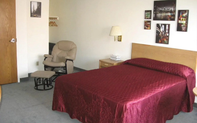 Little Bear Motel