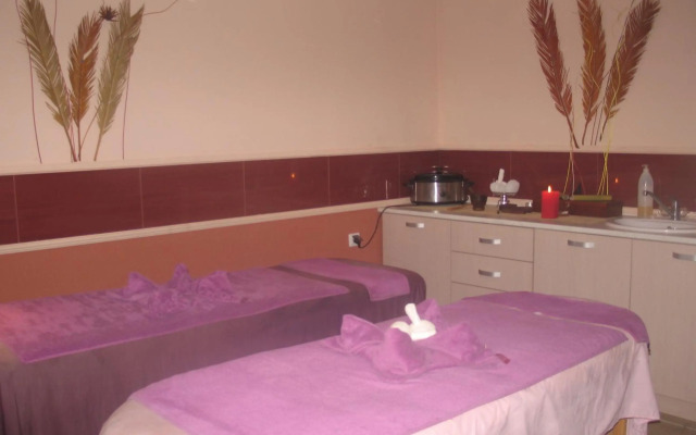 Winslow Infinity Apart Hotel