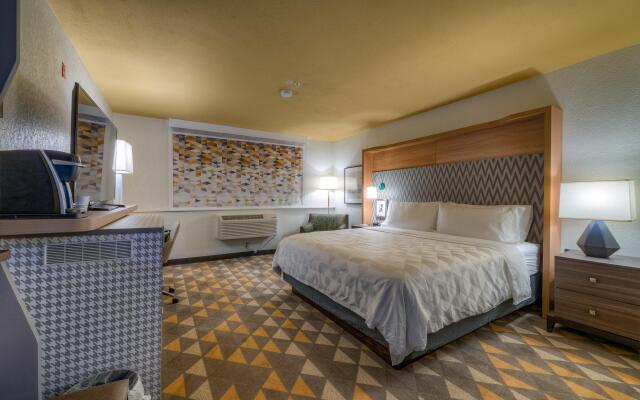 Holiday Inn Tacoma Mall by IHG